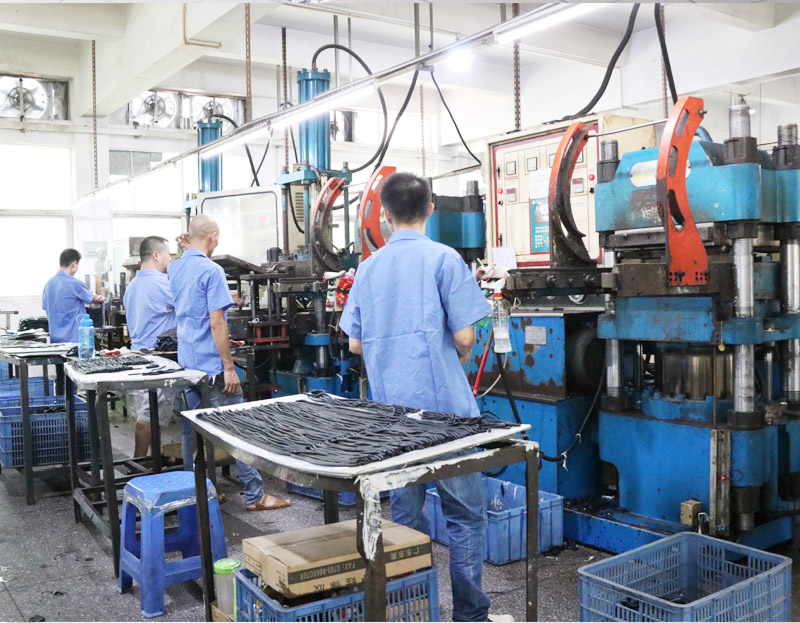 技(ji)術團隊(dui)