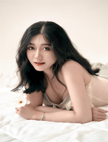 在线播放：《少年国学派第2季》叙事手法解析：时间线安排与视角切换技巧探讨